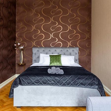 Luxury Central Home Next To The New York Cafe Budapesta Exterior foto