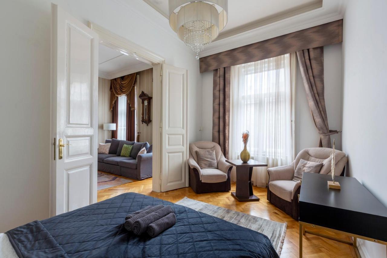 Luxury Central Home Next To The New York Cafe Budapesta Exterior foto